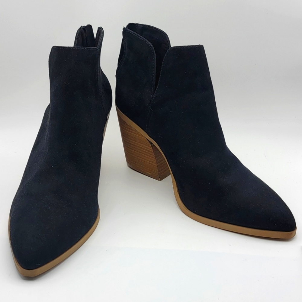 TORRID‎ Women's Black Suede Ankle Boots Size 12W #1535